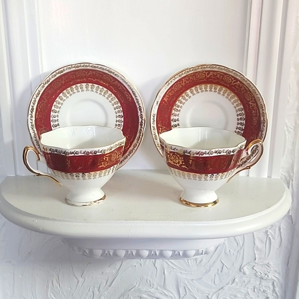 2 pair BONE CHINA CUP & SAUCER BY SALISBURY RED BAND GOLD LACE